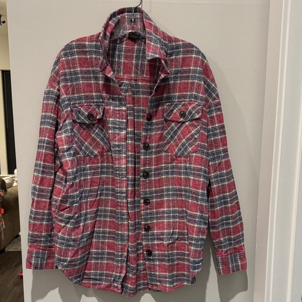 Patterned Flannel Long Sleeve